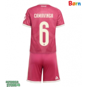 Real Madrid Eduardo Camavinga #6 Replika Babytøj Tredje sæt Børn 2026-27 Kortærmet (+ Korte bukser)